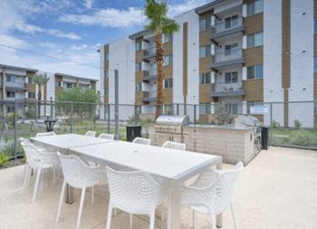 Unwind in one of the courtyards with fire table, grilling areas and games